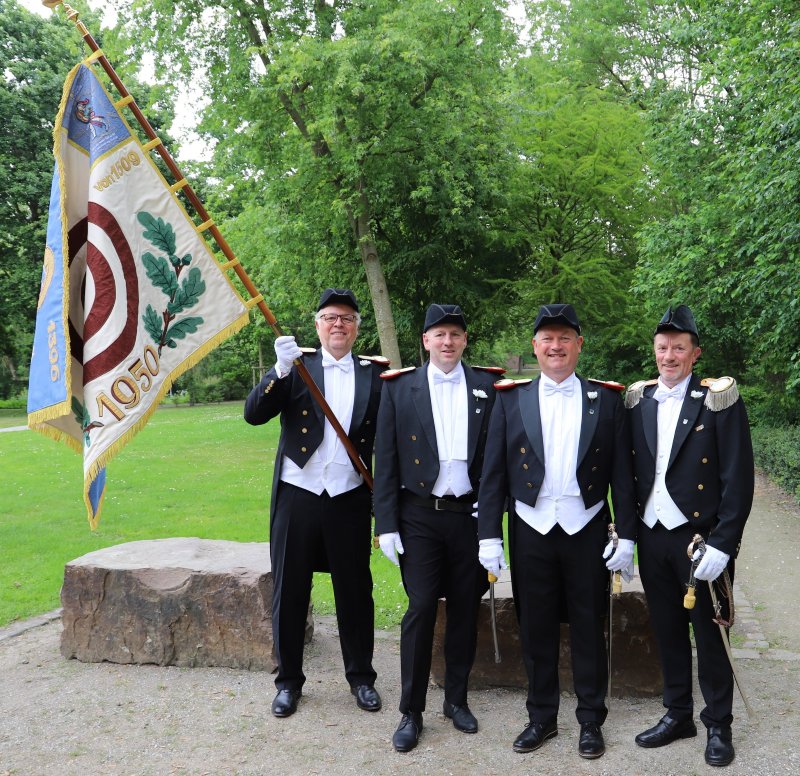 Offiziere IV Rott